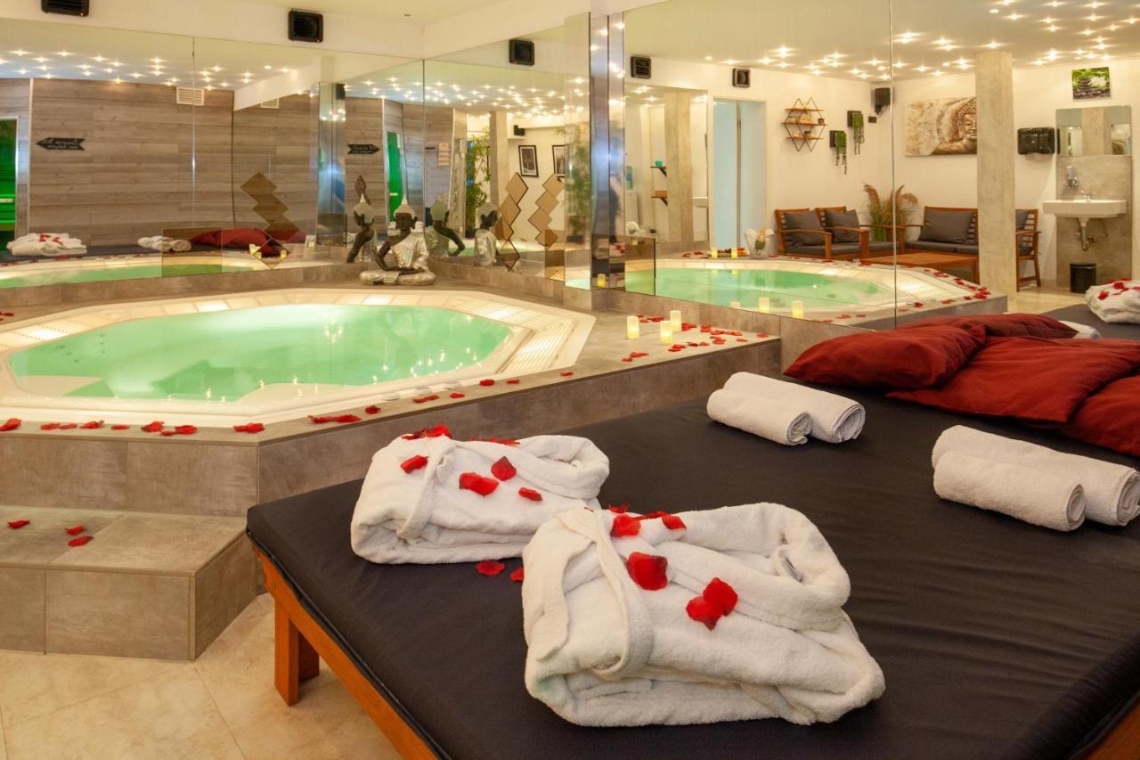 Relax Hotel & Spa Stuttgart Bagian luar foto